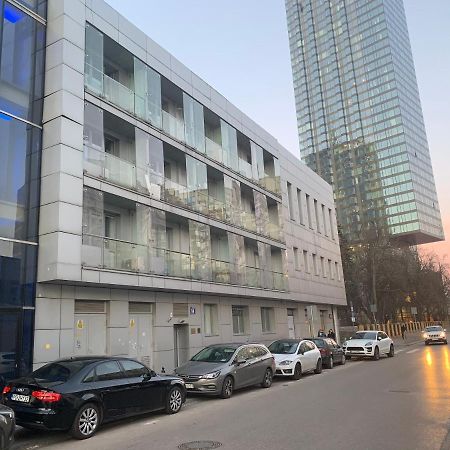 Luna Central Miniapart Warszawa Exteriör bild