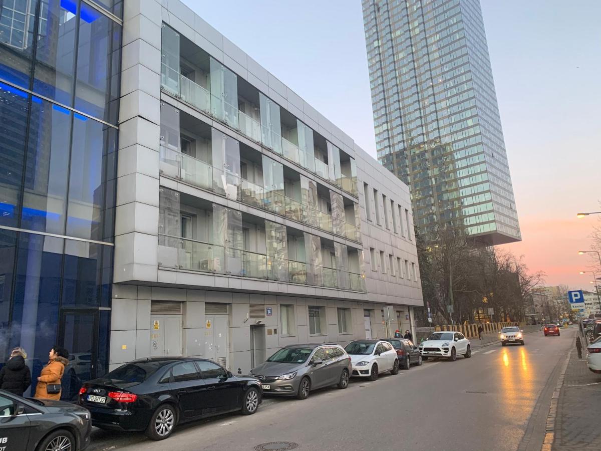 Luna Central Miniapart Warszawa Exteriör bild